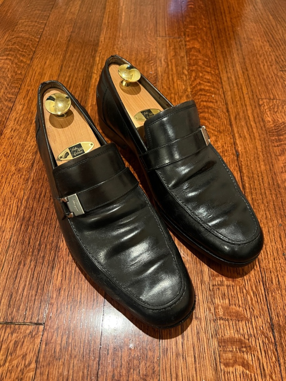 Ferragamo Classic Black Men’s Leather Loafers